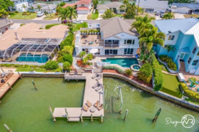 8BR w Heated Pool Waterview - Close to Beach